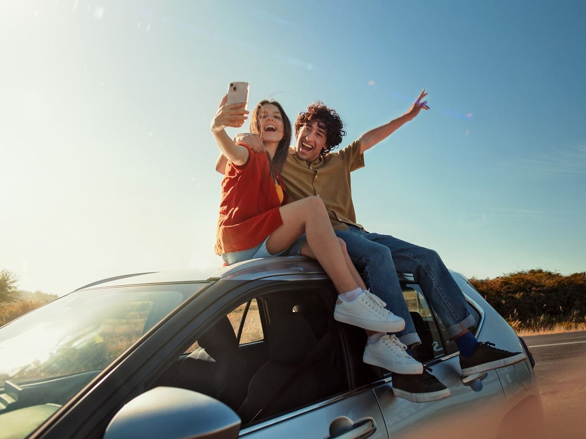 18 Gemini Prompts for Realistic Travel Photography That Feels Authentic